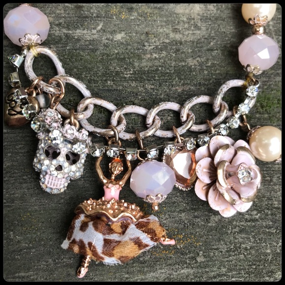 ❌SOLD❌Betsy Johnson ballerina bracelet - Picture 3 of 6